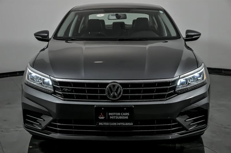 2017 Volkswagen Passat - Image 4 of 21