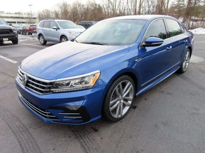 2017 Volkswagen Passat - Image 4 of 12