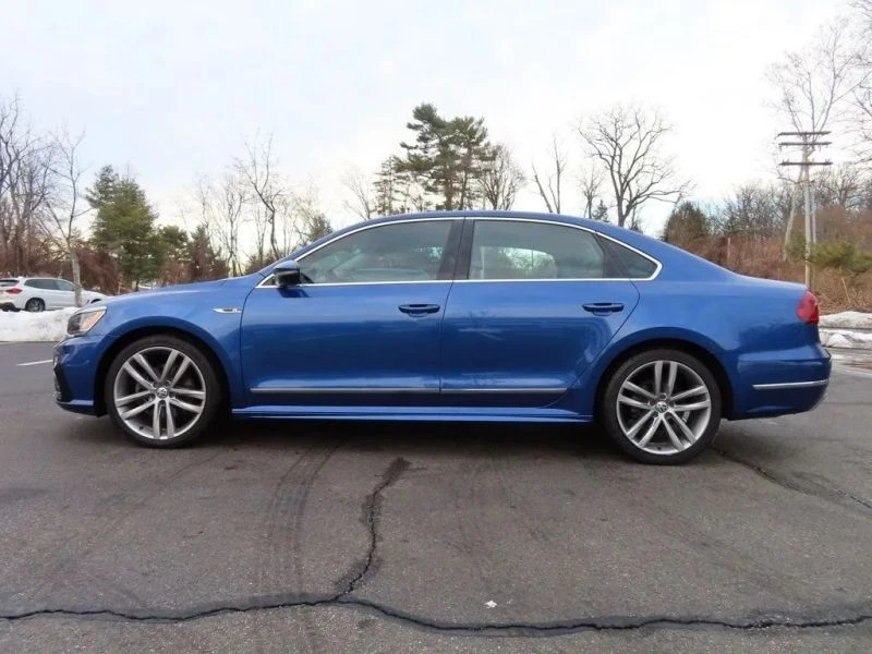 2017 Volkswagen Passat - Image 5 of 12