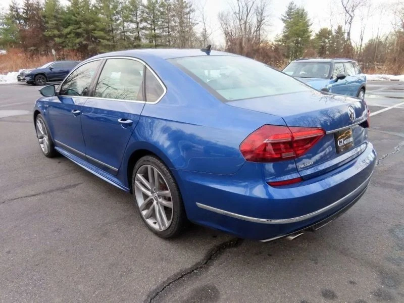 2017 Volkswagen Passat - Image 8 of 12