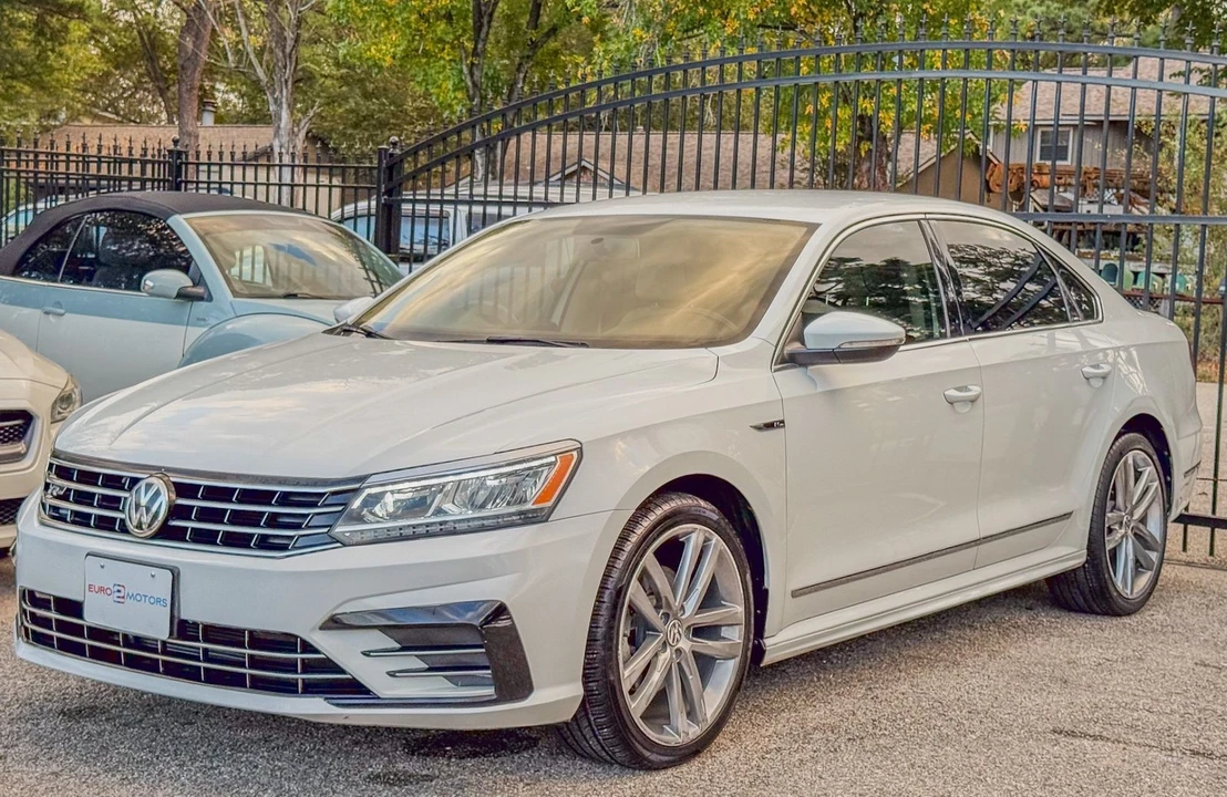 2017 Volkswagen Passat - Image 4 of 12