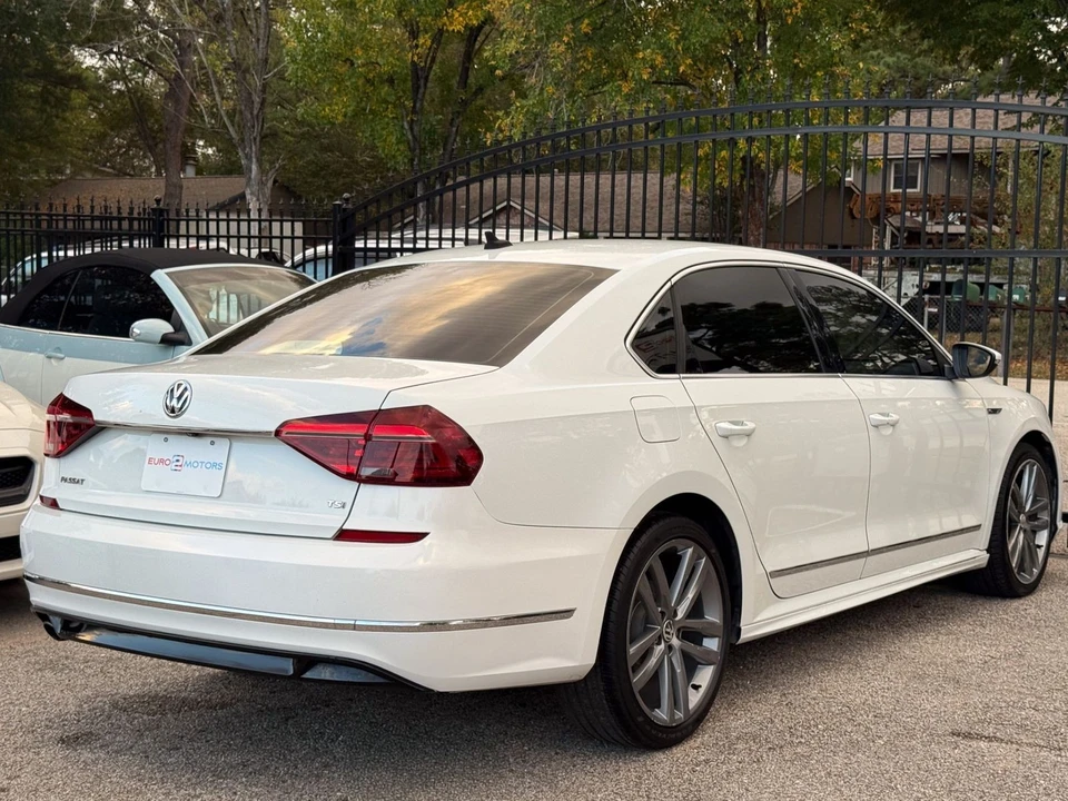 2017 Volkswagen Passat - Image 7 of 12