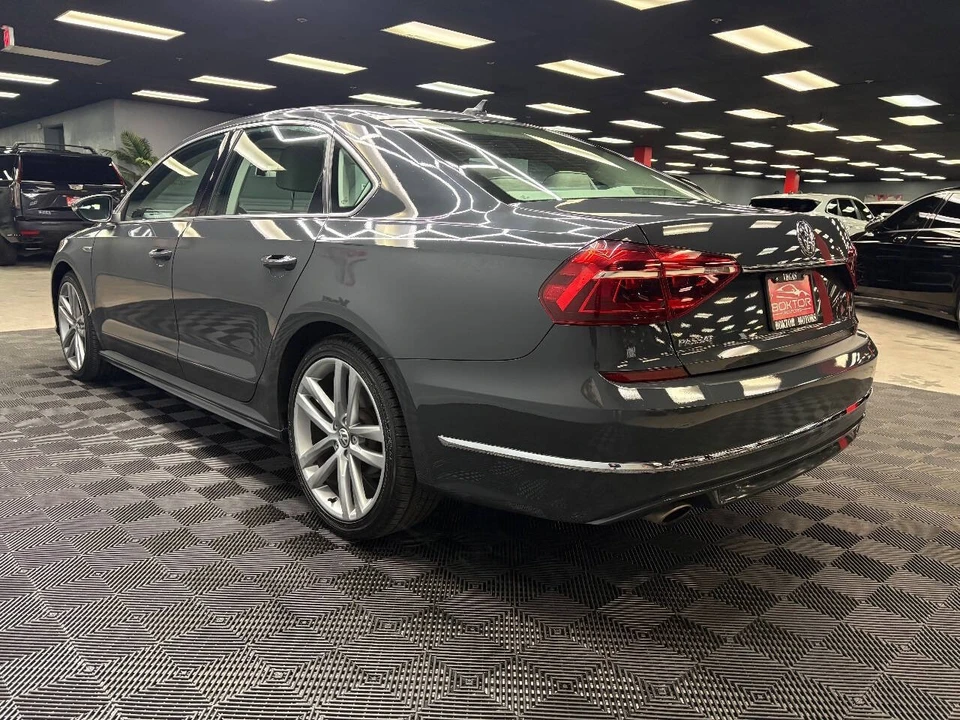 2017 Volkswagen Passat - Image 8 of 12