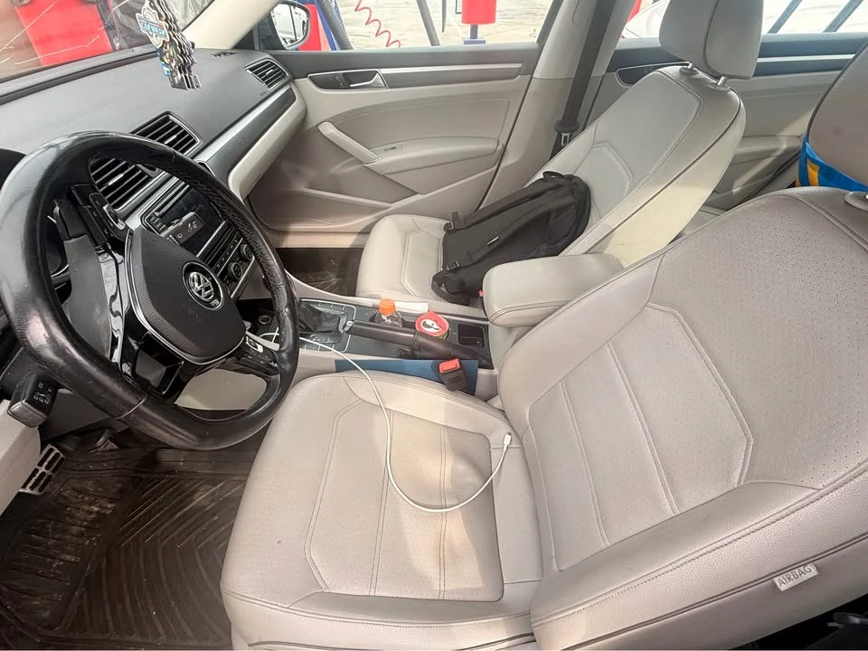 2017 Volkswagen Passat - Image 15 of 18