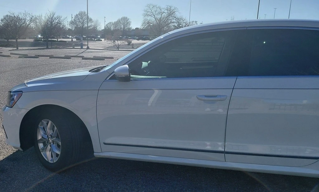 2017 Volkswagen Passat - Image 3 of 21
