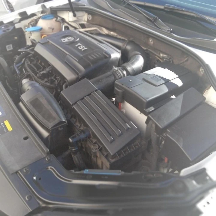 2017 Volkswagen Passat - Image 8 of 12