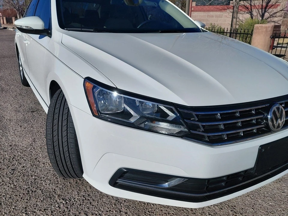 2017 Volkswagen Passat - Image 9 of 21