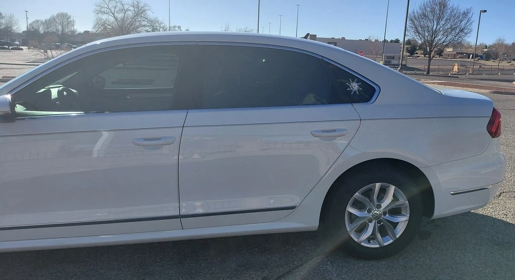 2017 Volkswagen Passat - Image 4 of 21