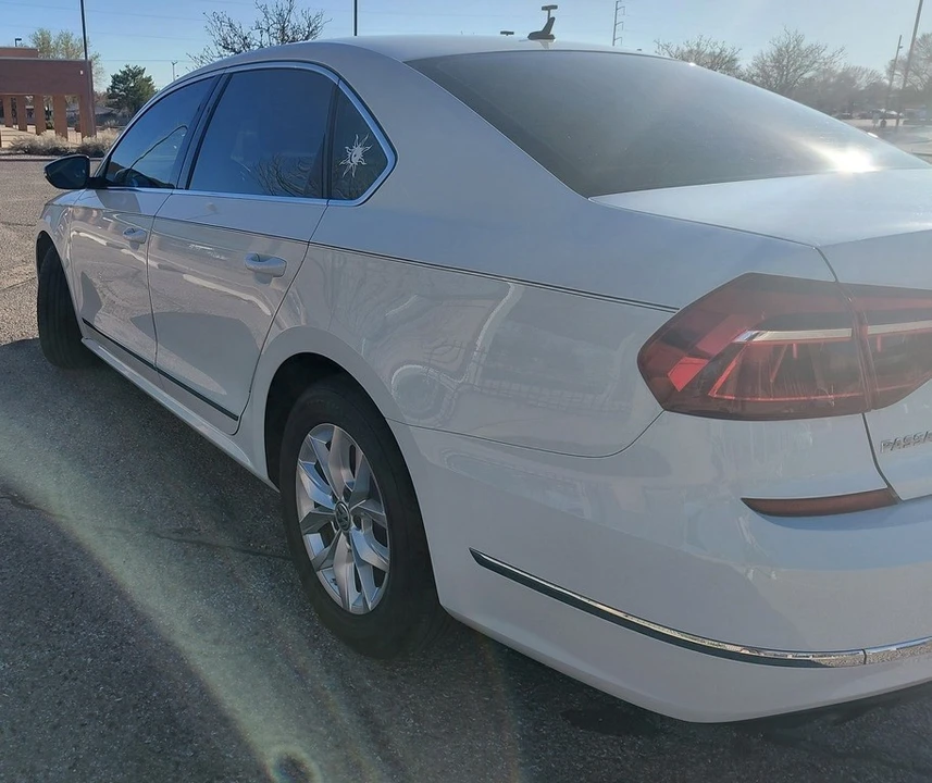 2017 Volkswagen Passat - Image 5 of 21