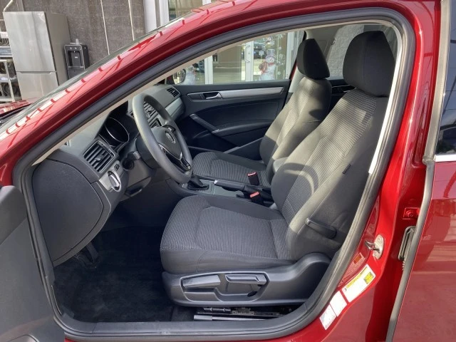 2017 Volkswagen Passat - Image 18 of 21