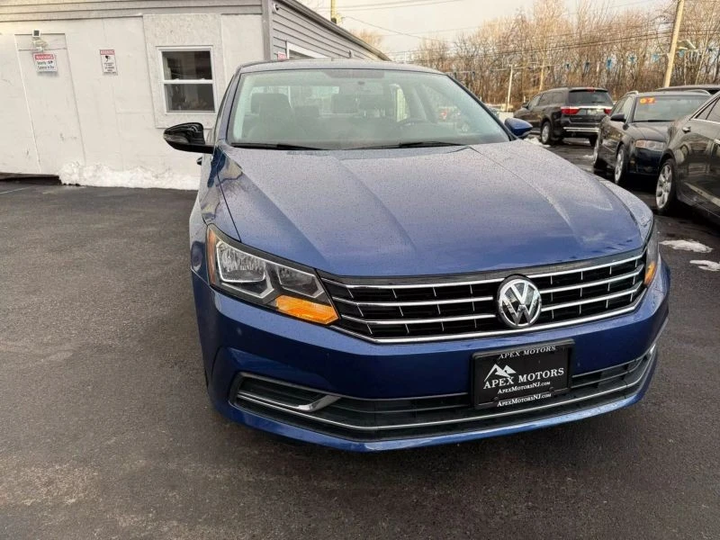 2017 Volkswagen Passat - Image 4 of 12