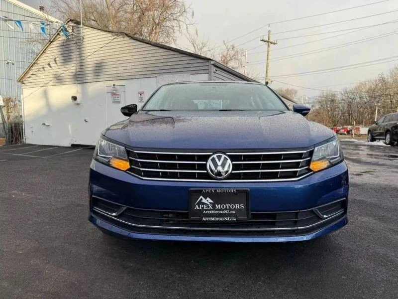 2017 Volkswagen Passat - Image 2 of 12