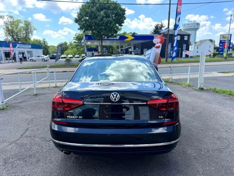 2017 Volkswagen Passat - Image 12 of 12