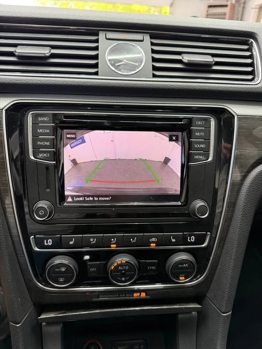 2017 Volkswagen Passat - Image 16 of 19