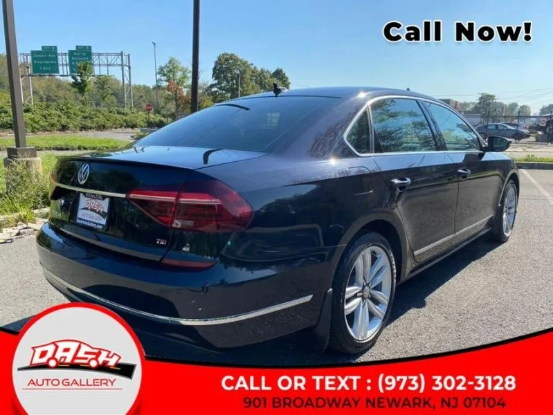 2017 Volkswagen Passat - Image 8 of 12