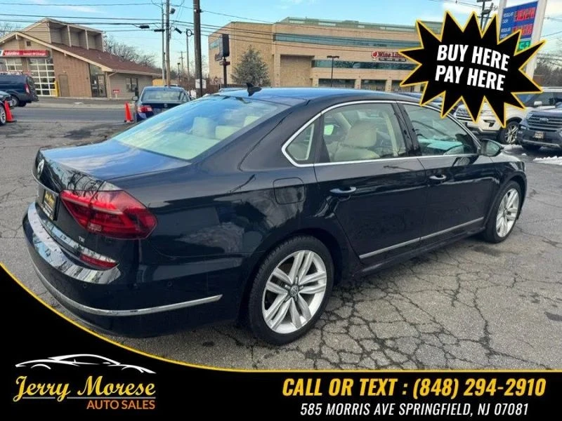 2017 Volkswagen Passat - Image 5 of 12