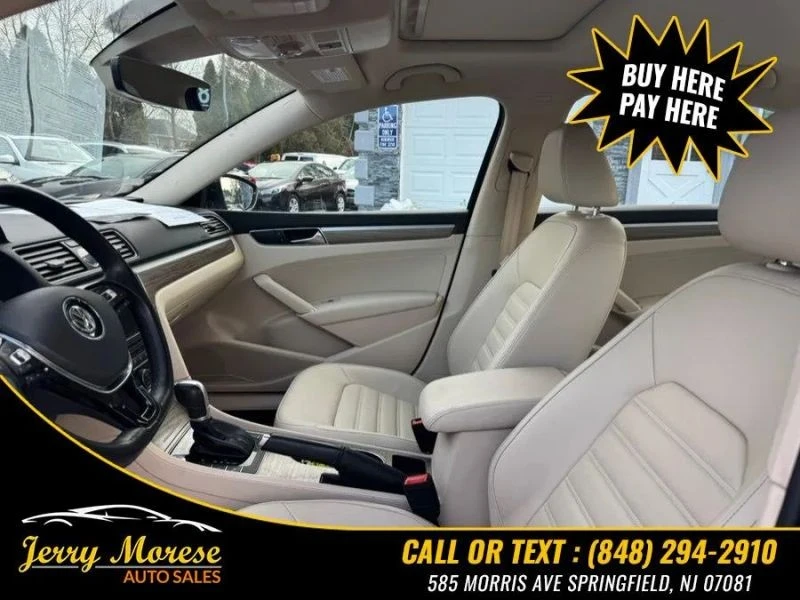2017 Volkswagen Passat - Image 10 of 12