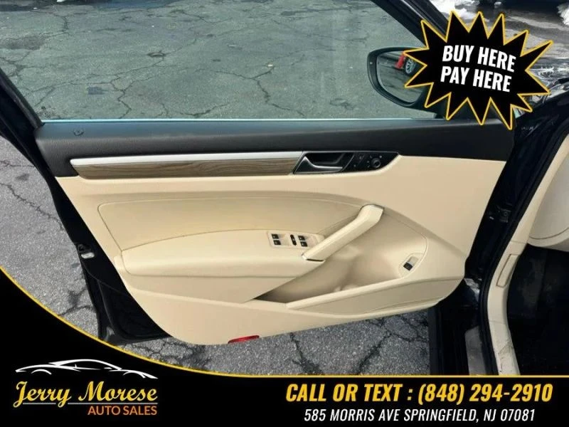 2017 Volkswagen Passat - Image 8 of 12