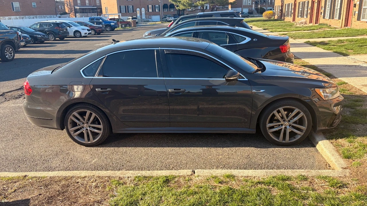 2017 Volkswagen Passat - Image 6 of 12