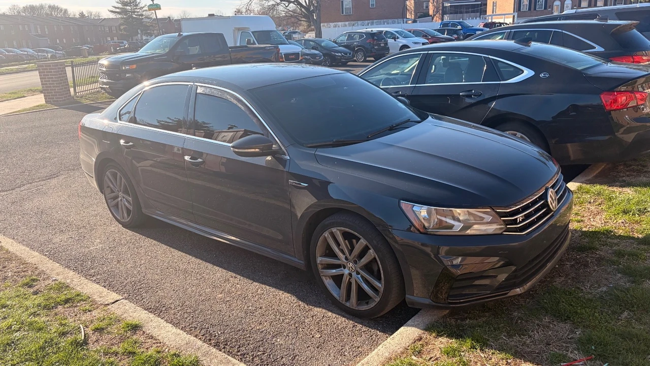 2017 Volkswagen Passat - Image 7 of 12