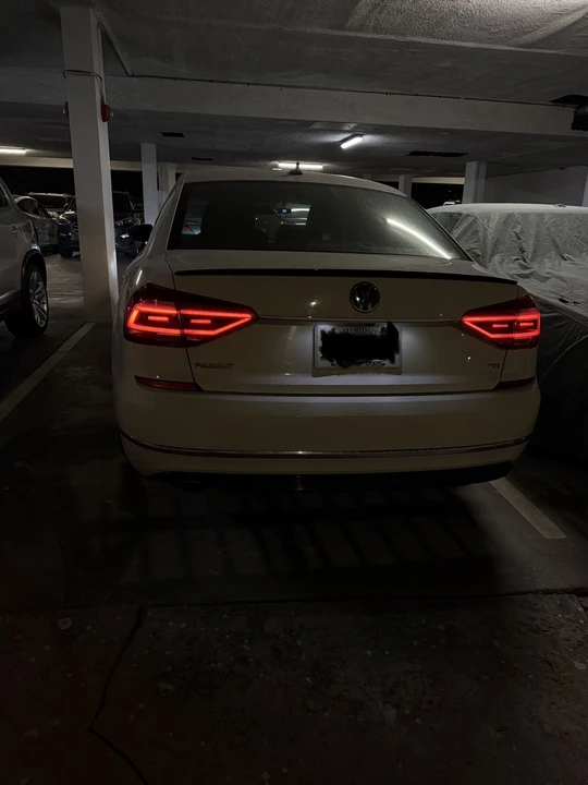 2017 Volkswagen Passat - Image 7 of 16