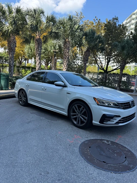 2017 Volkswagen Passat - Image 5 of 16
