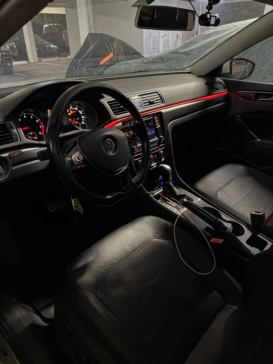 2017 Volkswagen Passat - Image 16 of 16