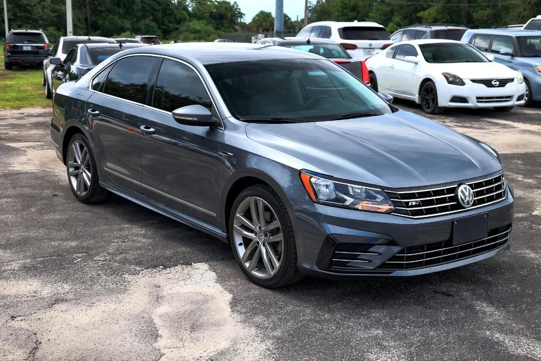 2017 Volkswagen Passat - Image 15 of 21