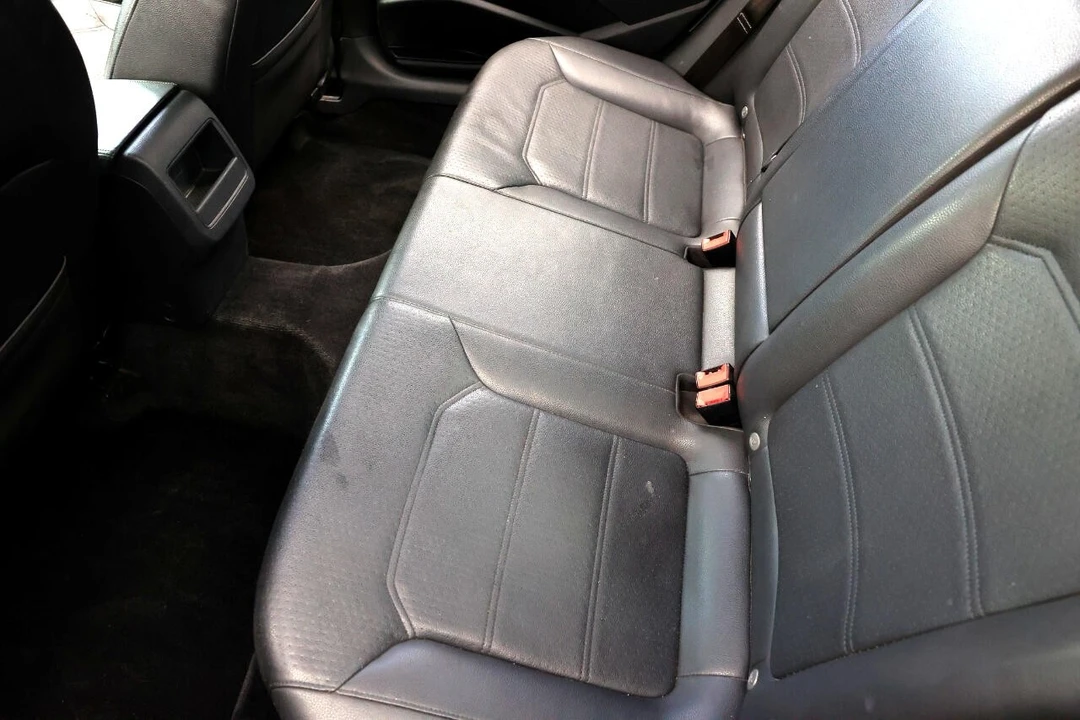 2017 Volkswagen Passat - Image 10 of 12