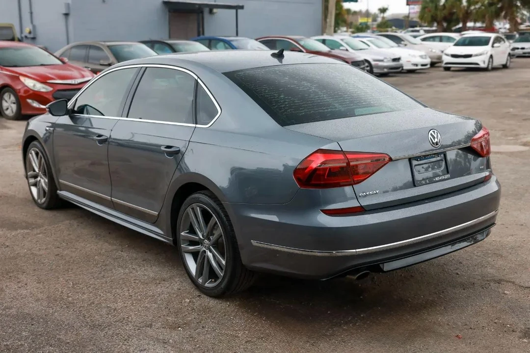 2017 Volkswagen Passat - Image 5 of 12
