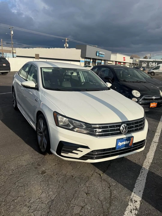 2017 Volkswagen Passat - Image 5 of 9