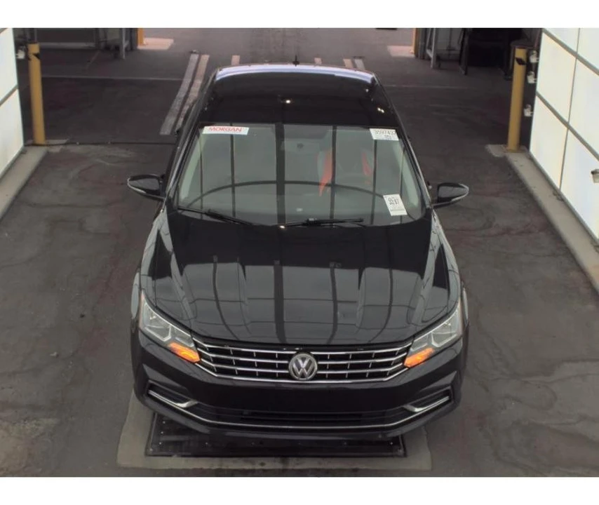 2017 Volkswagen Passat - Image 2 of 12