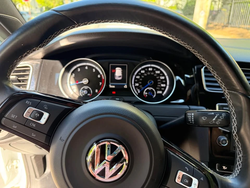 2017 Volkswagen Golf R Mk7 - Image 7 of 9