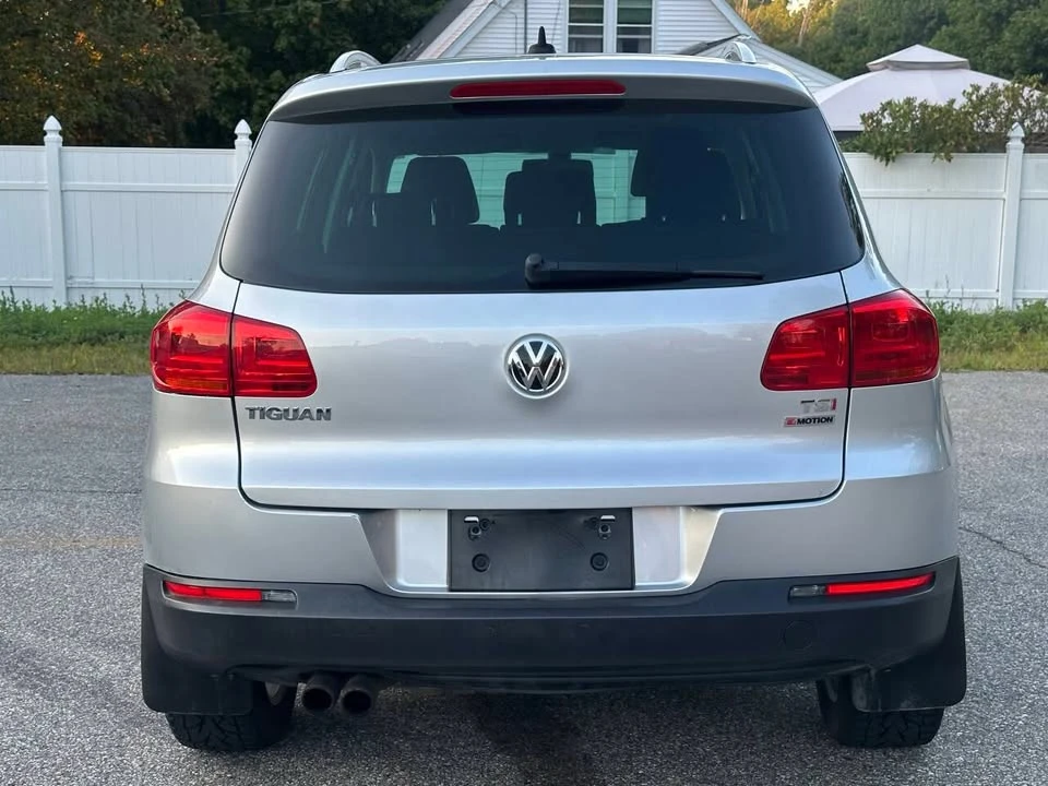 2017 Volkswagen Tiguan - Image 4 of 17
