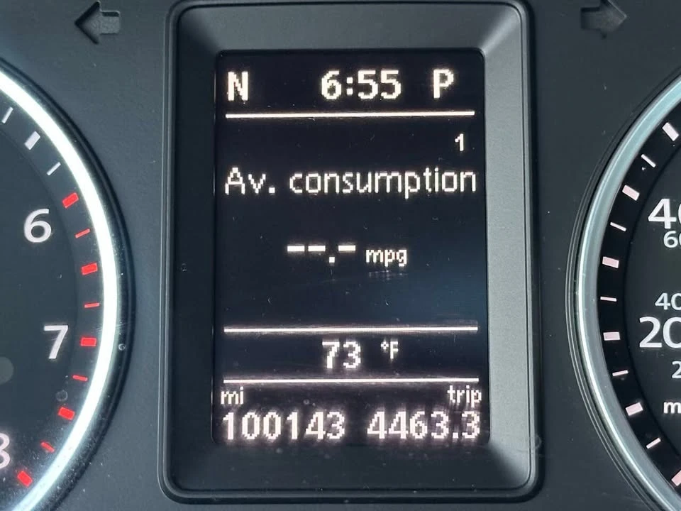 2017 Volkswagen Tiguan - Image 13 of 17