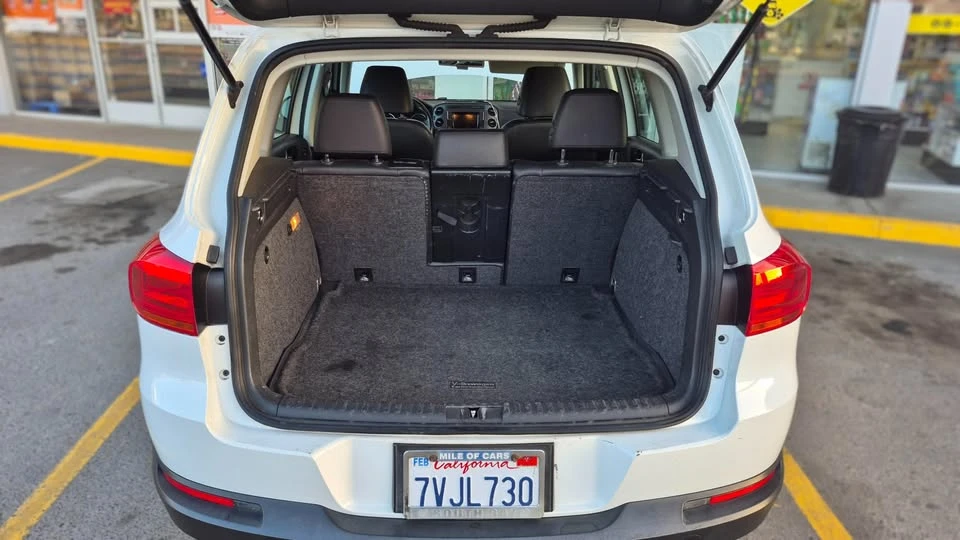 2017 Volkswagen Tiguan - Image 5 of 10