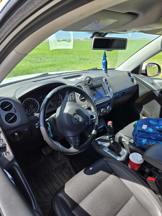 2017 Volkswagen Tiguan - Image 5 of 6