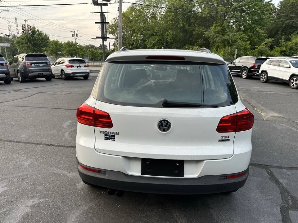 2017 Volkswagen Tiguan - Image 6 of 21