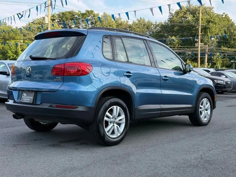 2017 Volkswagen Tiguan - Image 12 of 12