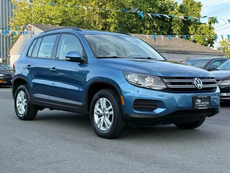 2017 Volkswagen Tiguan - Image 3 of 12