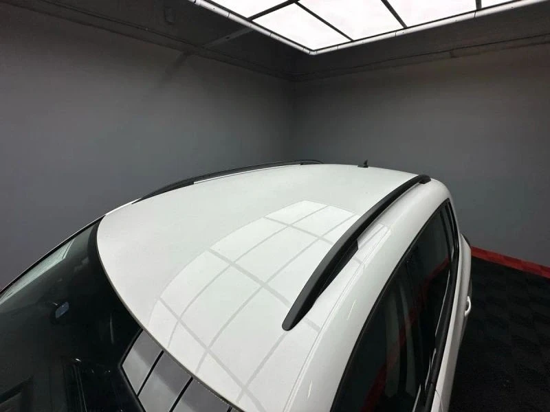 2017 Volkswagen Tiguan - Image 10 of 12