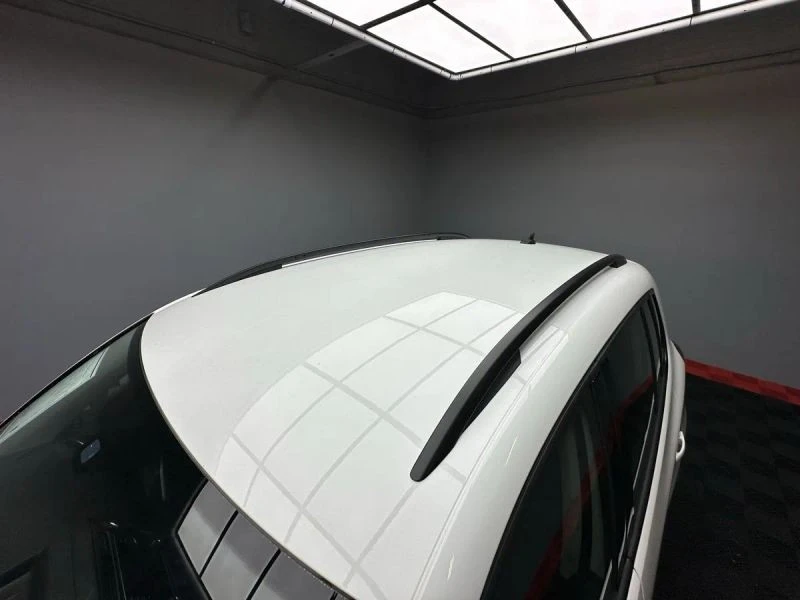 2017 Volkswagen Tiguan - Image 10 of 12