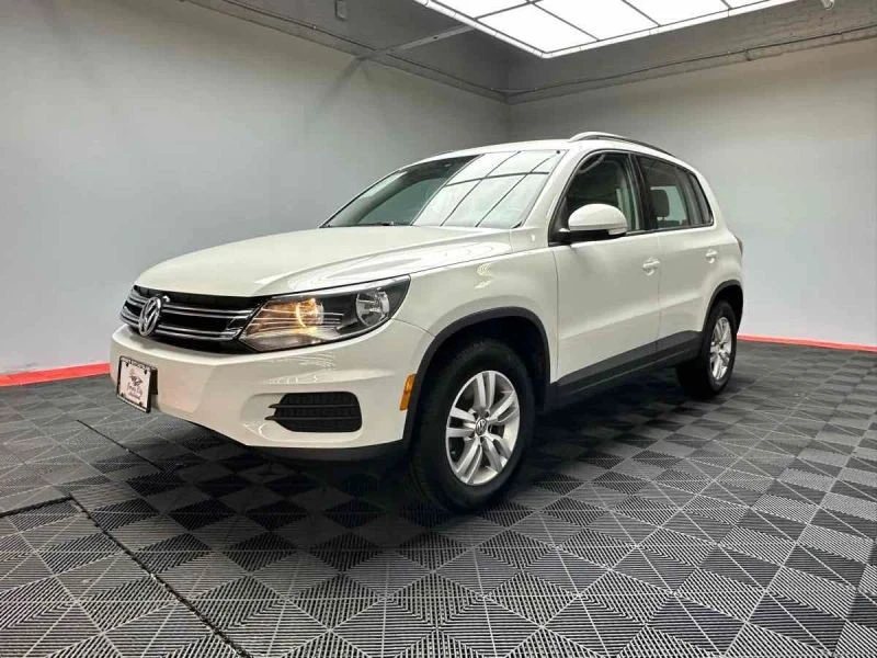 2017 Volkswagen Tiguan - Image 3 of 12