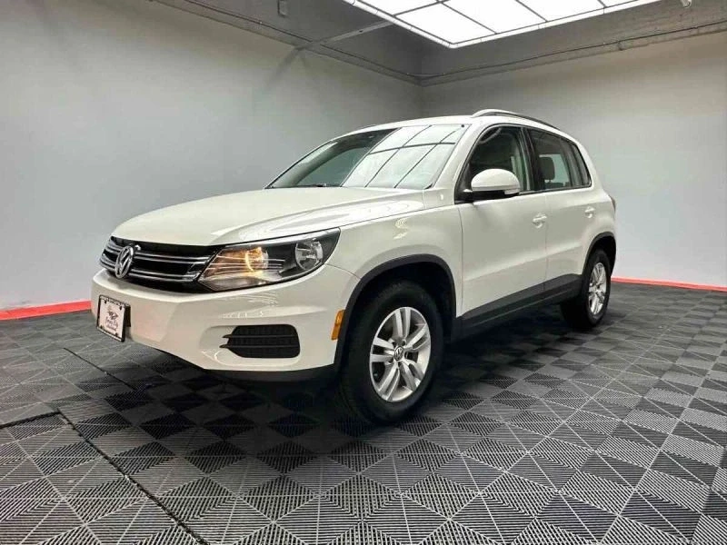 2017 Volkswagen Tiguan - Image 3 of 12
