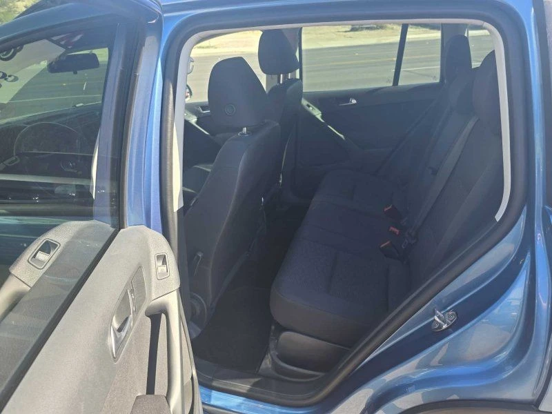 2017 Volkswagen Tiguan - Image 15 of 20