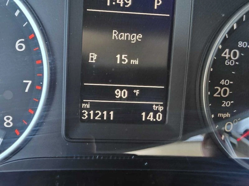 2017 Volkswagen Tiguan - Image 12 of 20