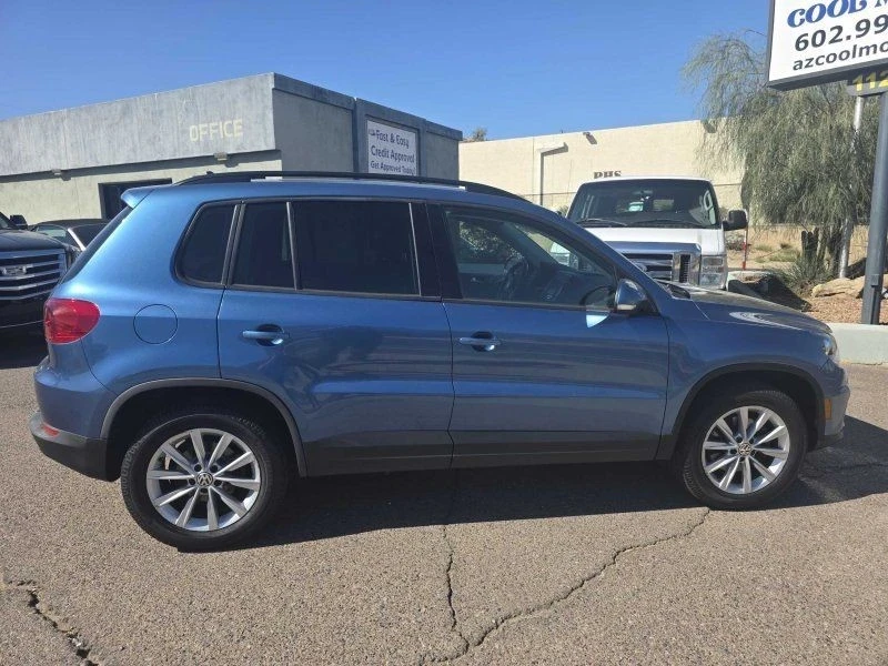 2017 Volkswagen Tiguan - Image 8 of 20