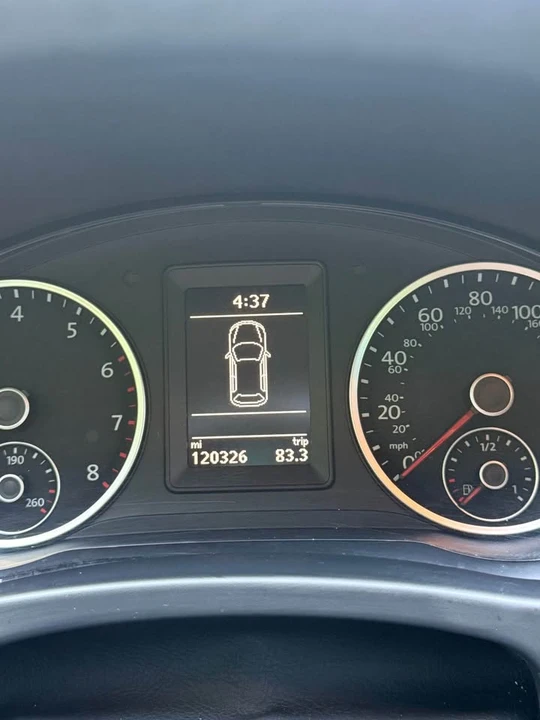 2017 Volkswagen Tiguan - Image 15 of 15