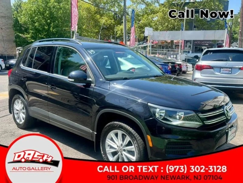 2017 Volkswagen Tiguan - Image 12 of 12