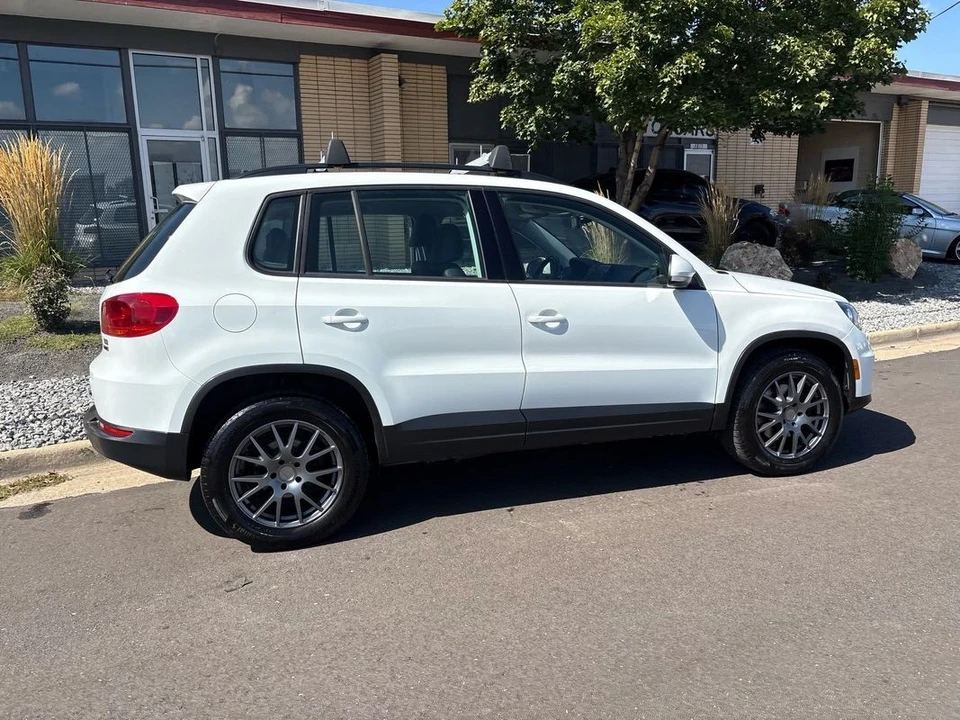 2017 Volkswagen Tiguan - Image 18 of 21